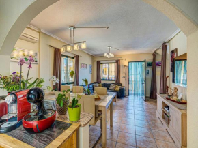 Belvilla by OYO Casa Bale Bale